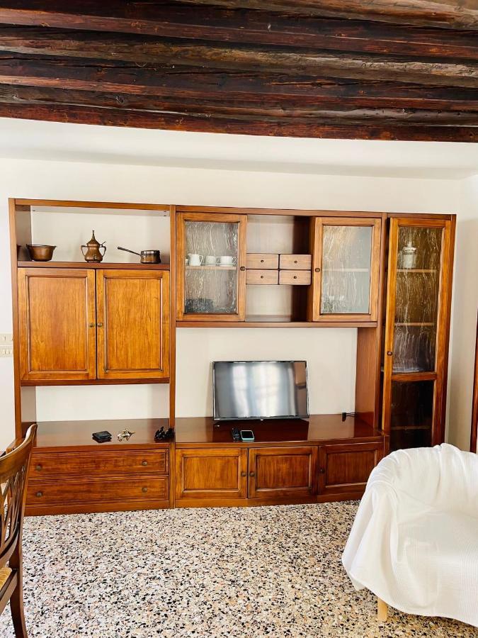 Hesperia Apartment Тревизо Экстерьер фото