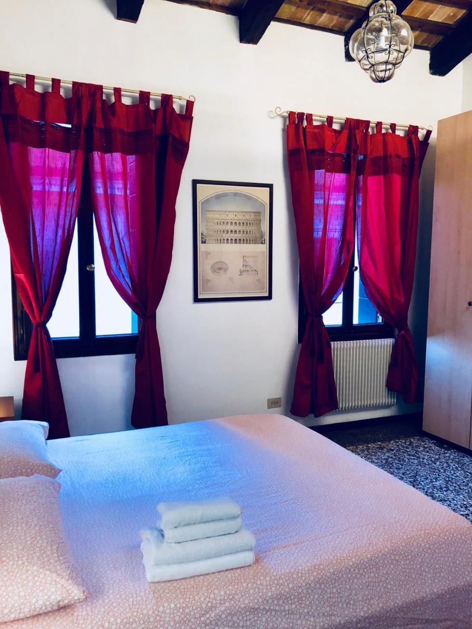 Hesperia Apartment Тревизо Экстерьер фото